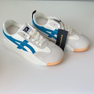 Women's White Sneakers